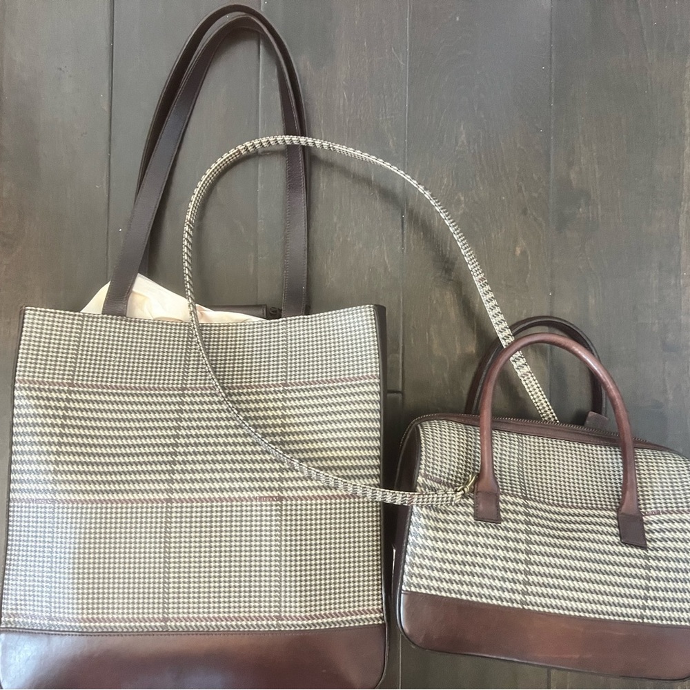 Polo Ralph Lauren Purses - Picture 3 of 3